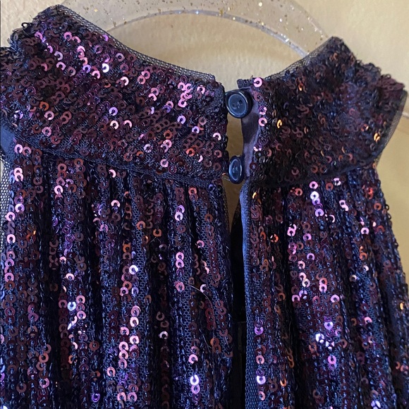 Parker Sequin Halter Top - Black Maroon NWT sz M Bordeaux - Picture 6 of 6